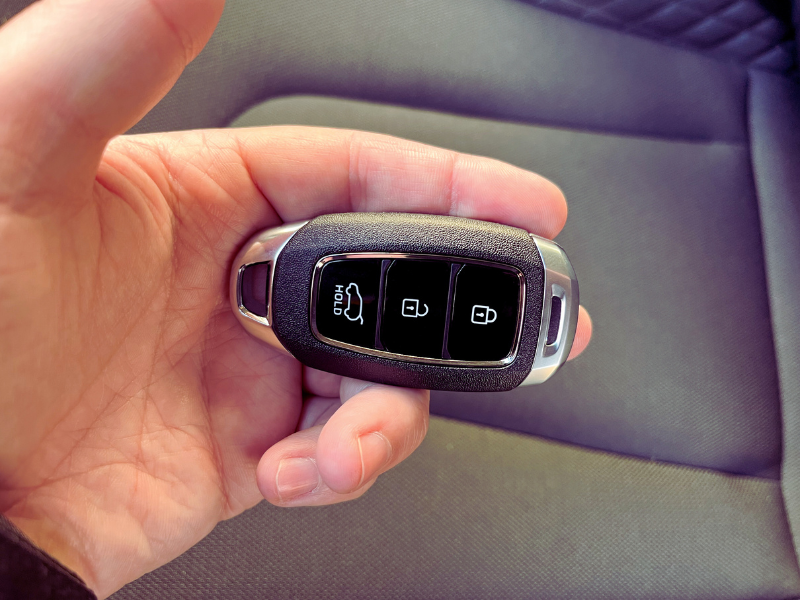 Replacing the Battery in Your Mercedes Key Fob: A Step-by-Step Guid